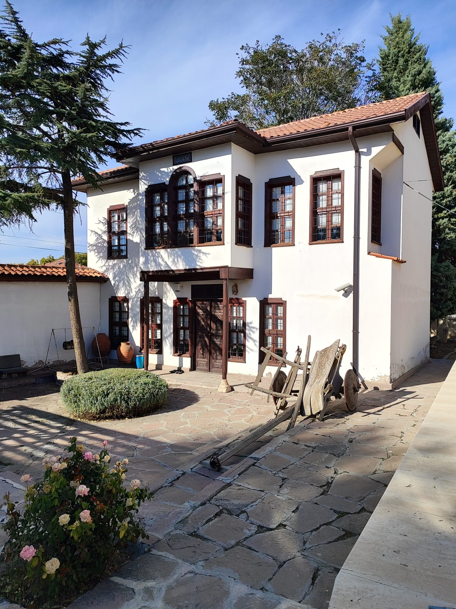 Konya Koyunoğlu Müze ve Kütüphanesi